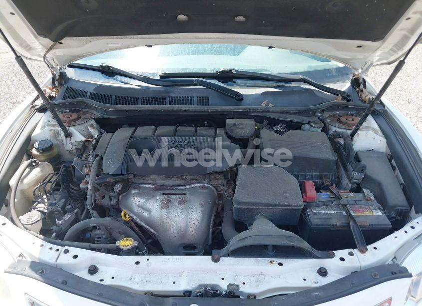 Photo 10 of 2011 Toyota Camry LE (VIN 4T4BF3EK9BR190977)