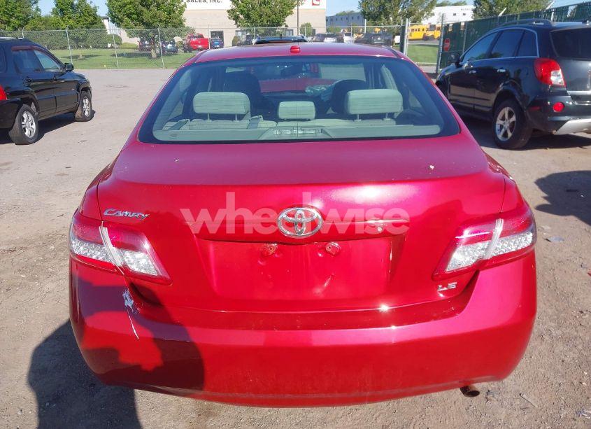 Photo 16 of 2011 Toyota Camry LE (VIN 4T4BF3EK9BR207017)