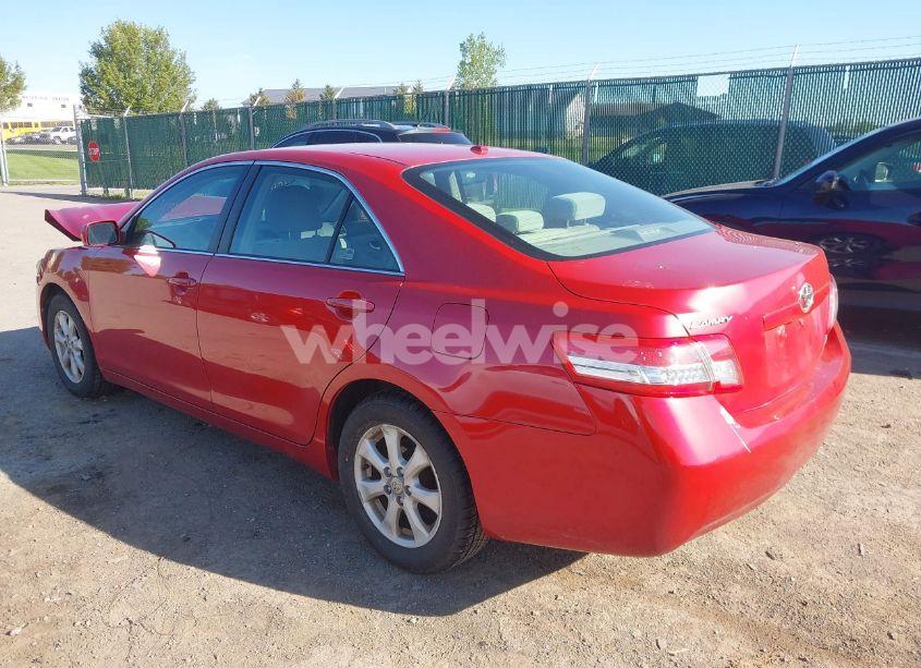 Photo 3 of 2011 Toyota Camry LE (VIN 4T4BF3EK9BR207017)
