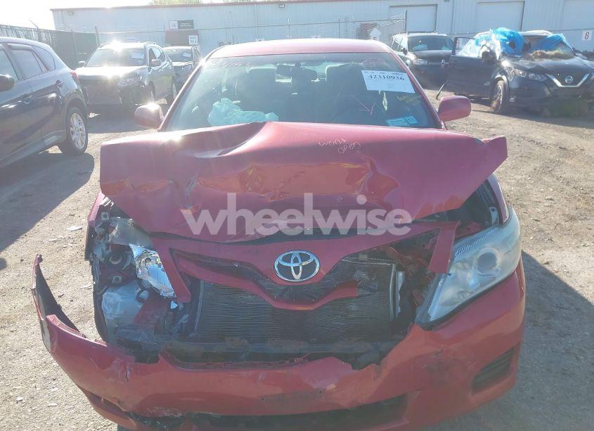 Photo 6 of 2011 Toyota Camry LE (VIN 4T4BF3EK9BR207017)