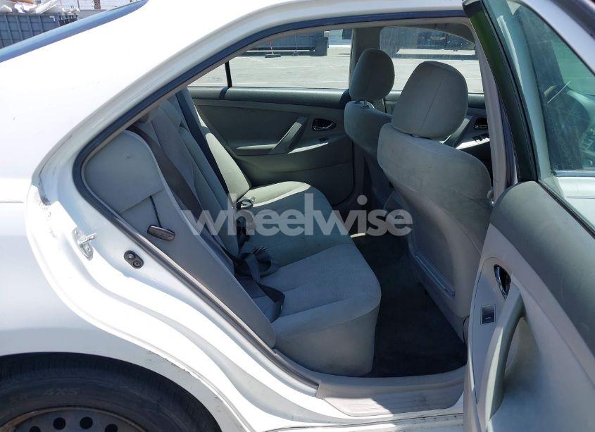 Photo 8 of 2011 Toyota Camry LE (VIN 4T4BF3EK9BR212427)