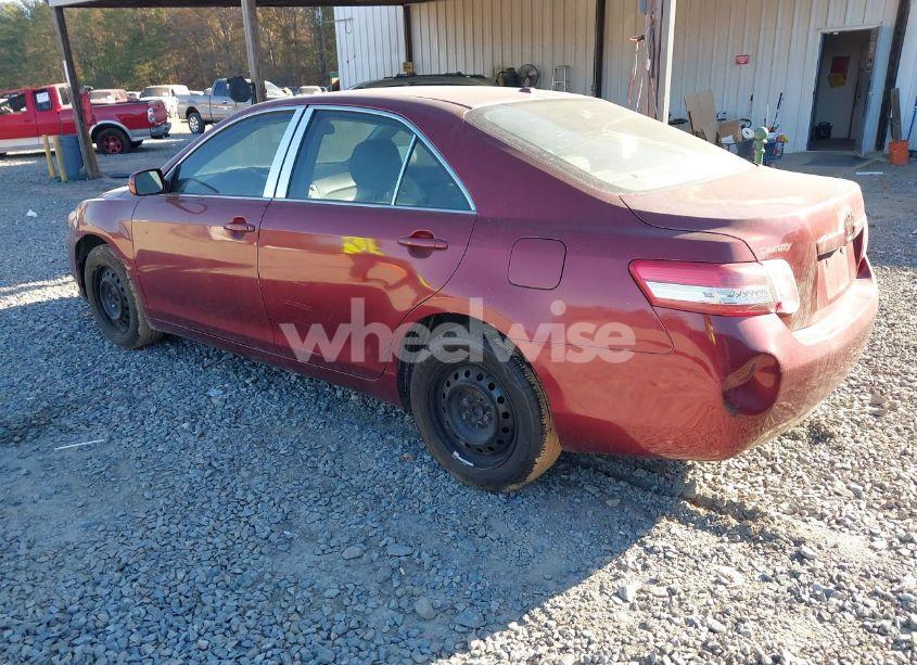 Photo 3 of 2011 Toyota Camry LE (VIN 4T4BF3EK9BR215747)