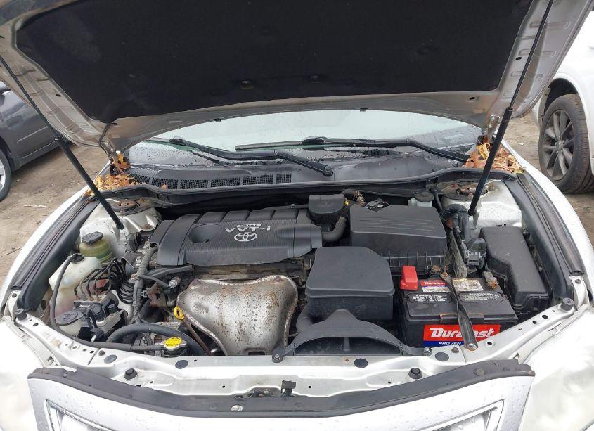 Photo 10 of 2010 Toyota Camry LE (VIN 4T4BF3EKXAR031383)