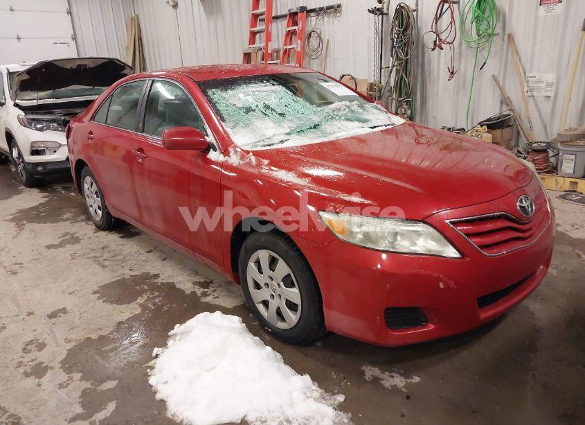 2010 Toyota Camry LE (VIN 4T4BF3EKXAR046742) main photo