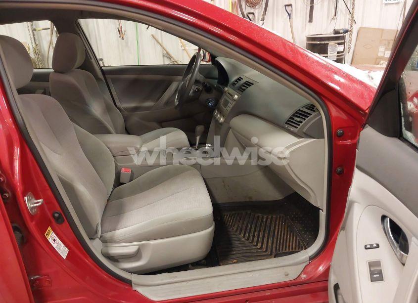 Photo 5 of 2010 Toyota Camry LE (VIN 4T4BF3EKXAR046742)