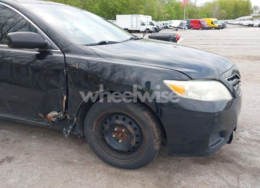 Photo 14 of 2010 Toyota Camry LE (VIN 4T4BF3EKXAR056638)