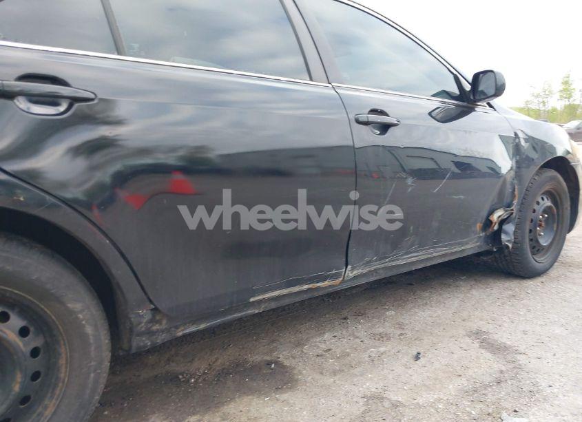 Photo 15 of 2010 Toyota Camry LE (VIN 4T4BF3EKXAR056638)