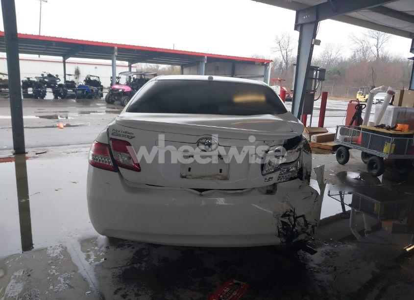 Photo 16 of 2010 Toyota Camry LE (VIN 4T4BF3EKXAR062536)