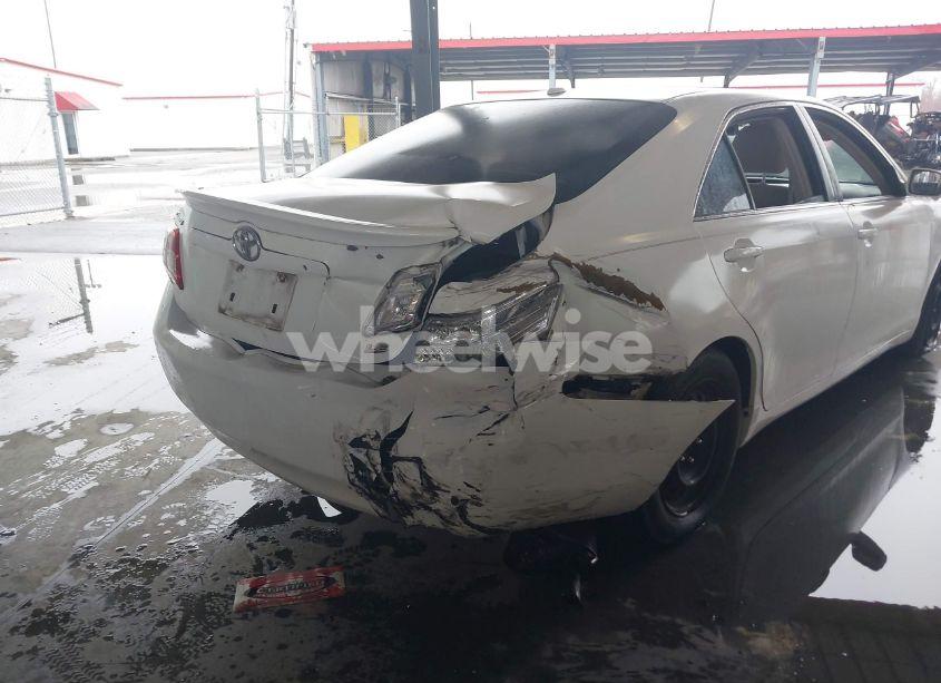 Photo 6 of 2010 Toyota Camry LE (VIN 4T4BF3EKXAR062536)