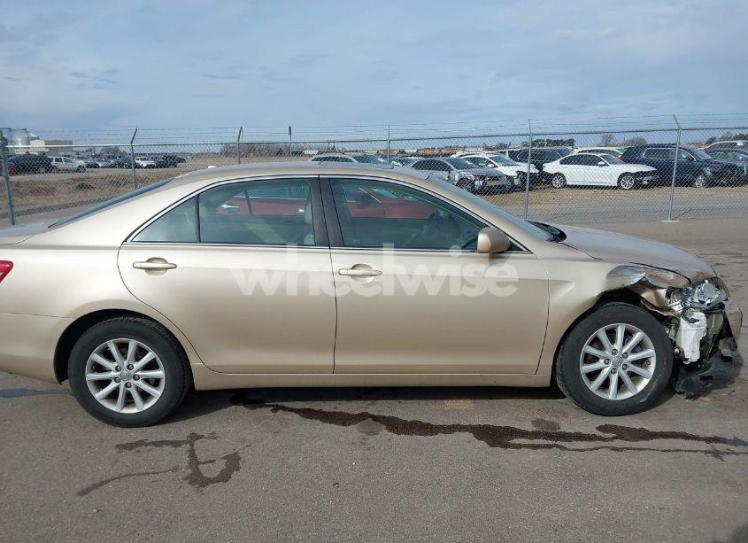 Photo 13 of 2010 Toyota Camry XLE (VIN 4T4BF3EKXAR065727)