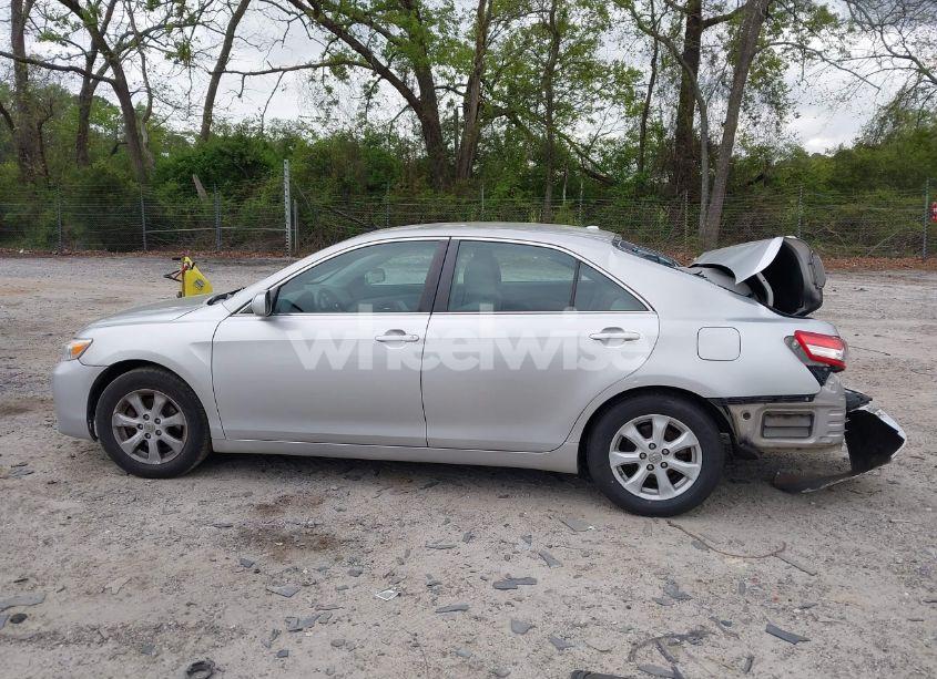 Photo 14 of 2010 Toyota Camry LE (VIN 4T4BF3EKXAR068529)