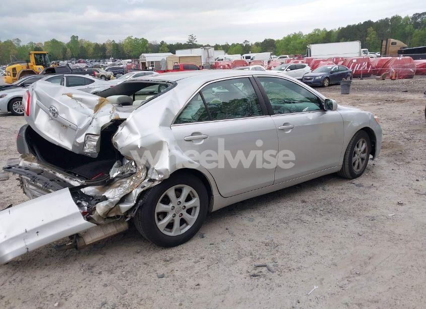 Photo 4 of 2010 Toyota Camry LE (VIN 4T4BF3EKXAR068529)