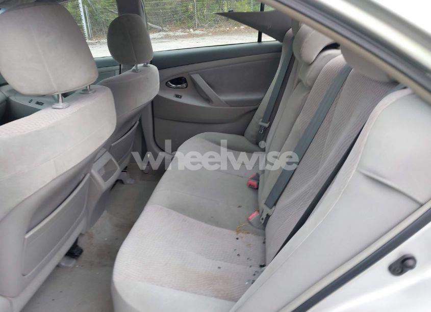 Photo 8 of 2010 Toyota Camry LE (VIN 4T4BF3EKXAR068529)