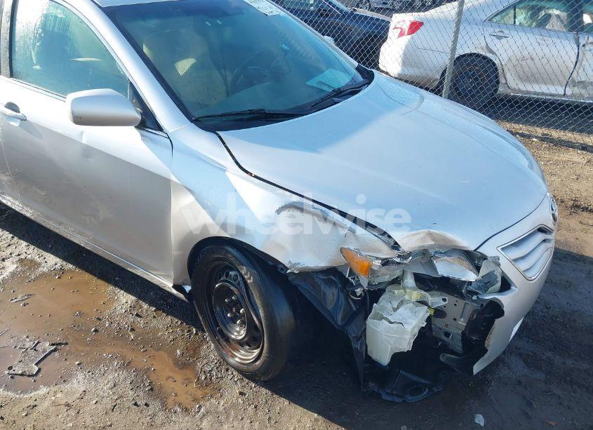 Photo 6 of 2010 Toyota Camry LE (VIN 4T4BF3EKXAR075013)