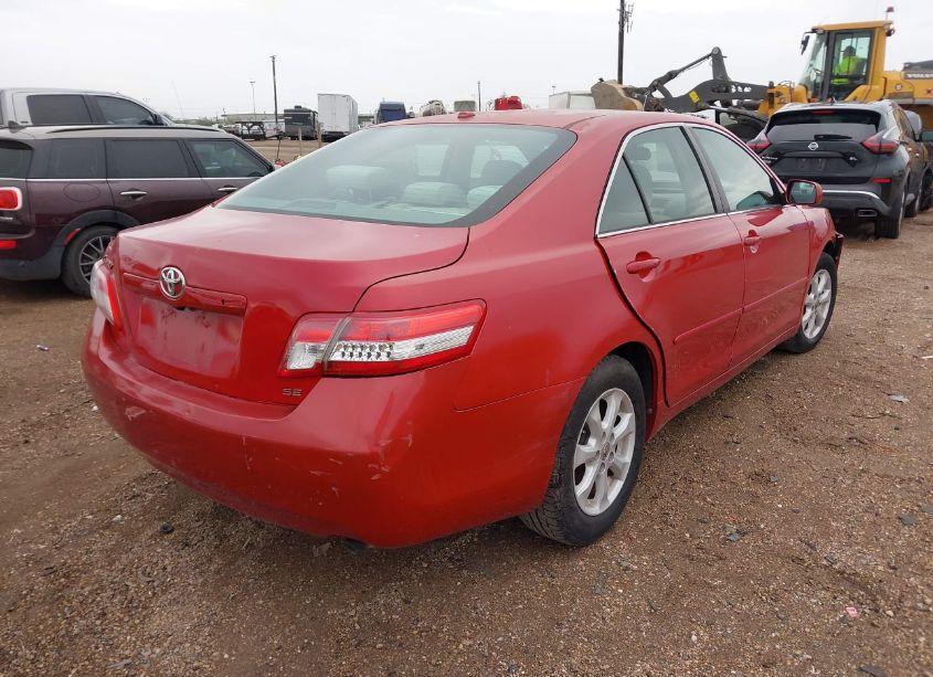 Photo 4 of 2010 Toyota Camry LE (VIN 4T4BF3EKXAR087372)