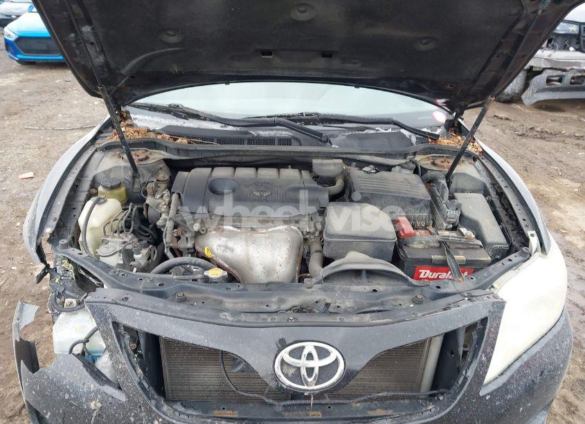 Photo 10 of 2011 Toyota Camry LE (VIN 4T4BF3EKXBR089091)