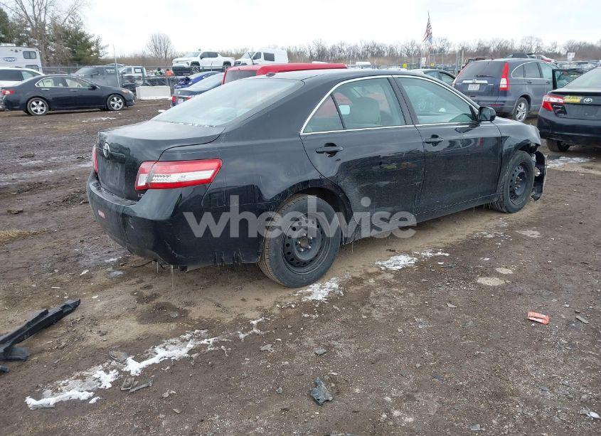 Photo 4 of 2011 Toyota Camry LE (VIN 4T4BF3EKXBR089091)