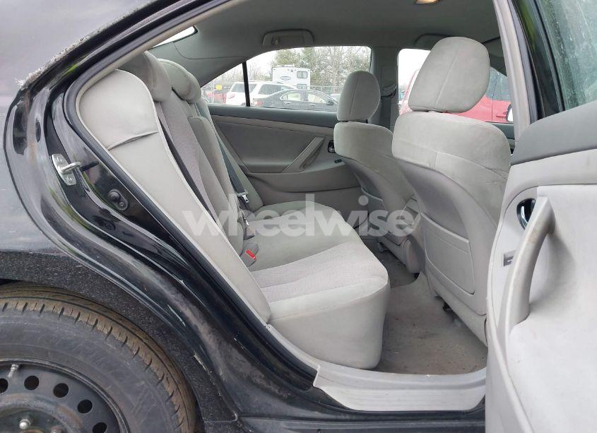 Photo 8 of 2011 Toyota Camry LE (VIN 4T4BF3EKXBR089091)