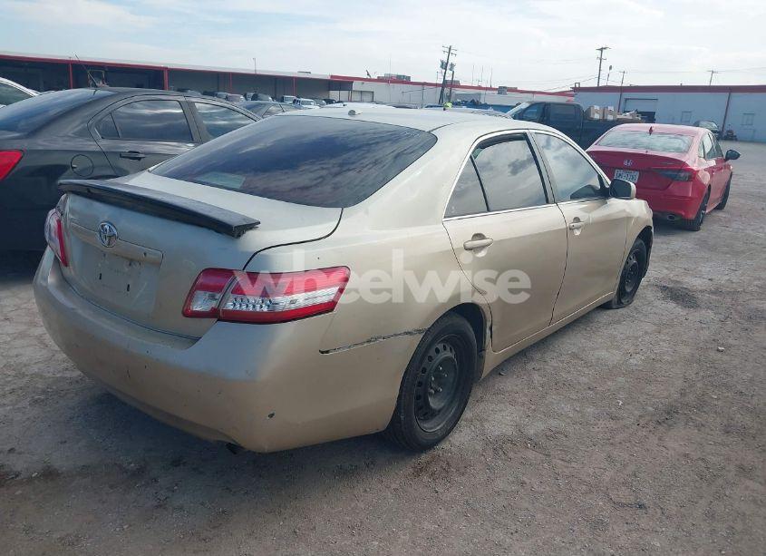 Photo 4 of 2011 Toyota Camry (VIN 4T4BF3EKXBR115432)