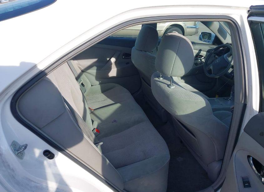 Photo 8 of 2011 Toyota Camry LE (VIN 4T4BF3EKXBR144851)