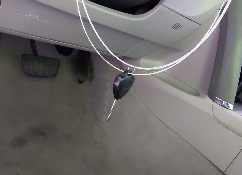 Photo 11 of 2011 Toyota Camry LE (VIN 4T4BF3EKXBR151993)