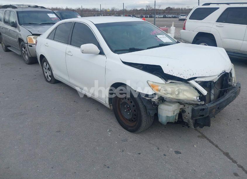2011 Toyota Camry LE (VIN 4T4BF3EKXBR167384) main photo