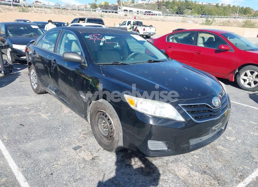 2011 Toyota Camry LE (VIN 4T4BF3EKXBR189160) main photo