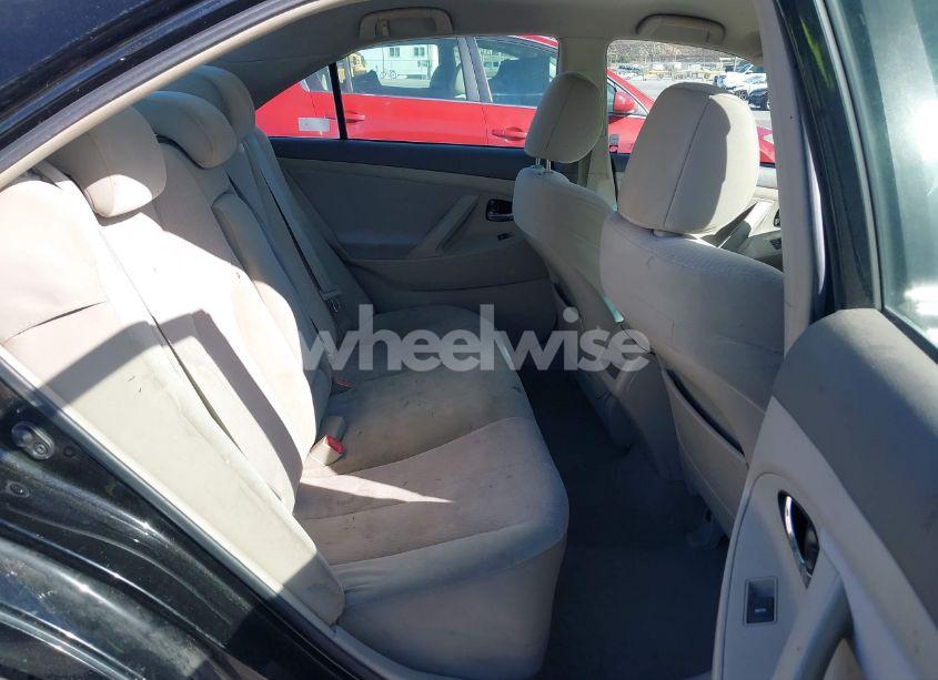 Photo 8 of 2011 Toyota Camry LE (VIN 4T4BF3EKXBR189160)