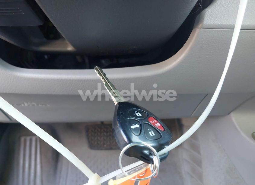 Photo 11 of 2011 Toyota Camry LE (VIN 4T4BF3EKXBR200707)