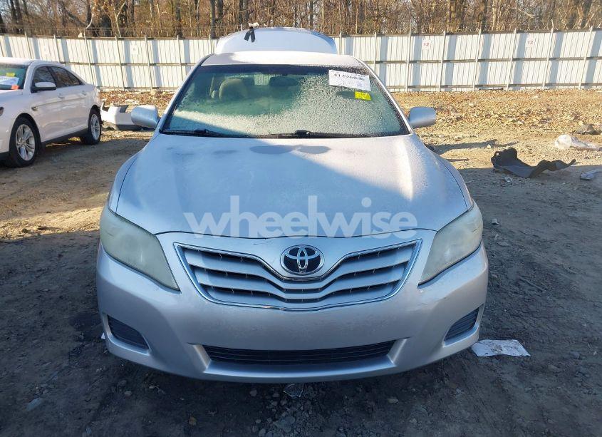 Photo 13 of 2011 Toyota Camry LE (VIN 4T4BF3EKXBR200707)