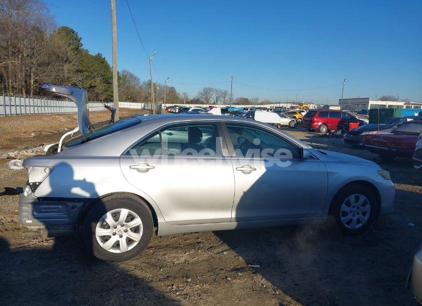 Photo 14 of 2011 Toyota Camry LE (VIN 4T4BF3EKXBR200707)