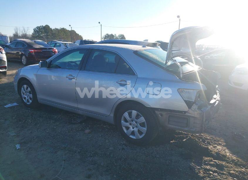 Photo 3 of 2011 Toyota Camry LE (VIN 4T4BF3EKXBR200707)