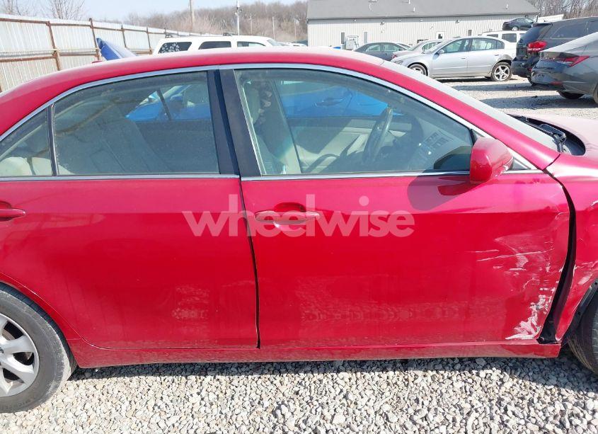 Photo 13 of 2011 Toyota Camry LE (VIN 4T4BF3EKXBR206023)