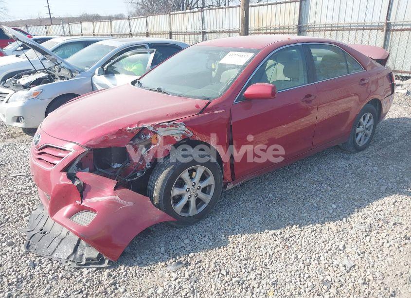 Photo 2 of 2011 Toyota Camry LE (VIN 4T4BF3EKXBR206023)