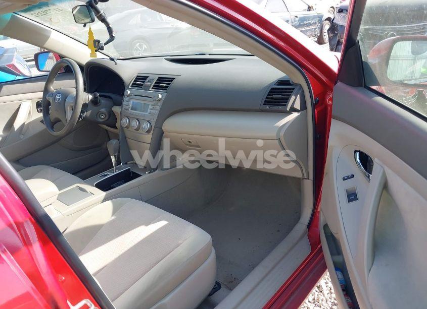 Photo 5 of 2011 Toyota Camry LE (VIN 4T4BF3EKXBR206023)