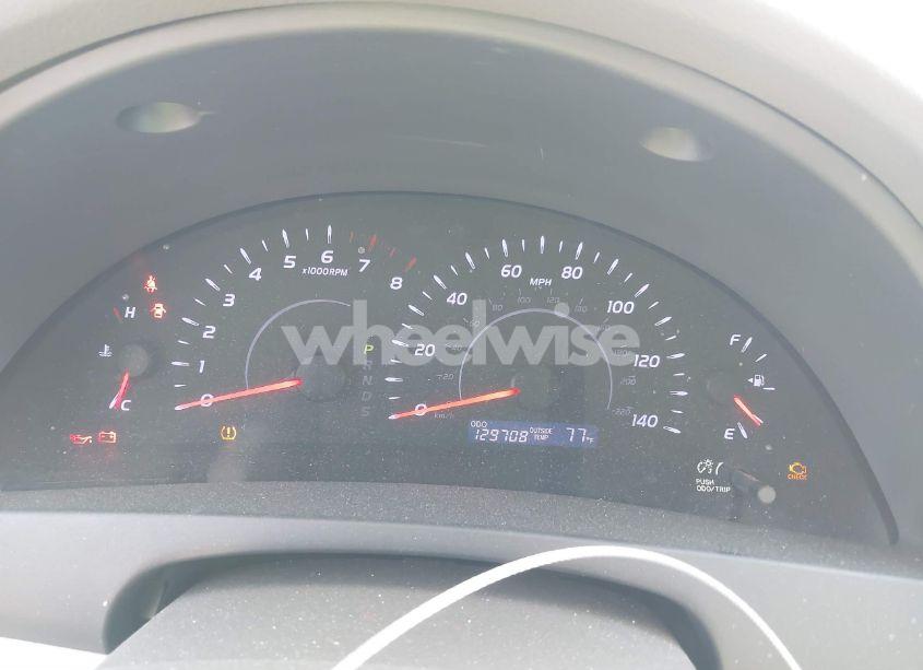 Photo 7 of 2011 Toyota Camry LE (VIN 4T4BF3EKXBR206023)