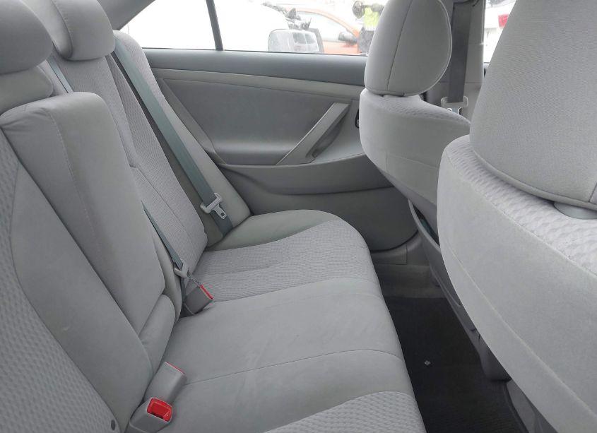 Photo 8 of 2011 Toyota Camry LE (VIN 4T4BF3EKXBR209634)