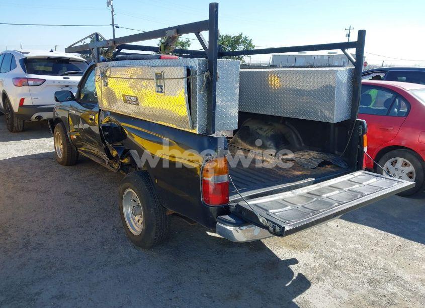 Photo 3 of 1997 Toyota Tacoma (VIN 4TANL42N2VZ229338)