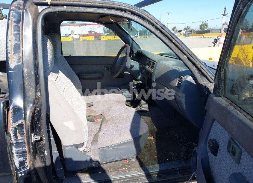 Photo 8 of 1997 Toyota Tacoma (VIN 4TANL42N2VZ229338)