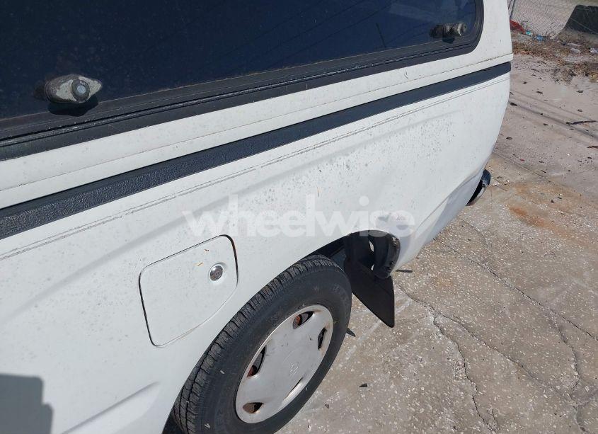 Photo 14 of 1998 Toyota Tacoma (VIN 4TANL42N2WZ022014)