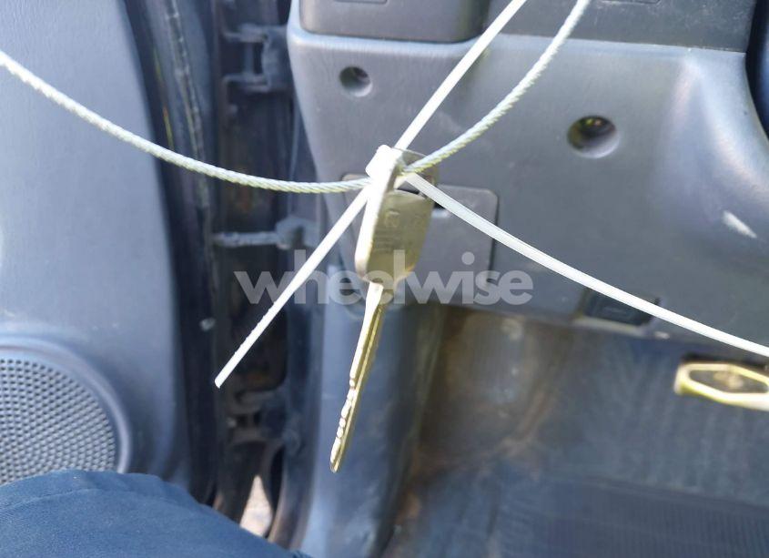Photo 11 of 1998 Toyota Tacoma (VIN 4TANL42N3WZ074607)