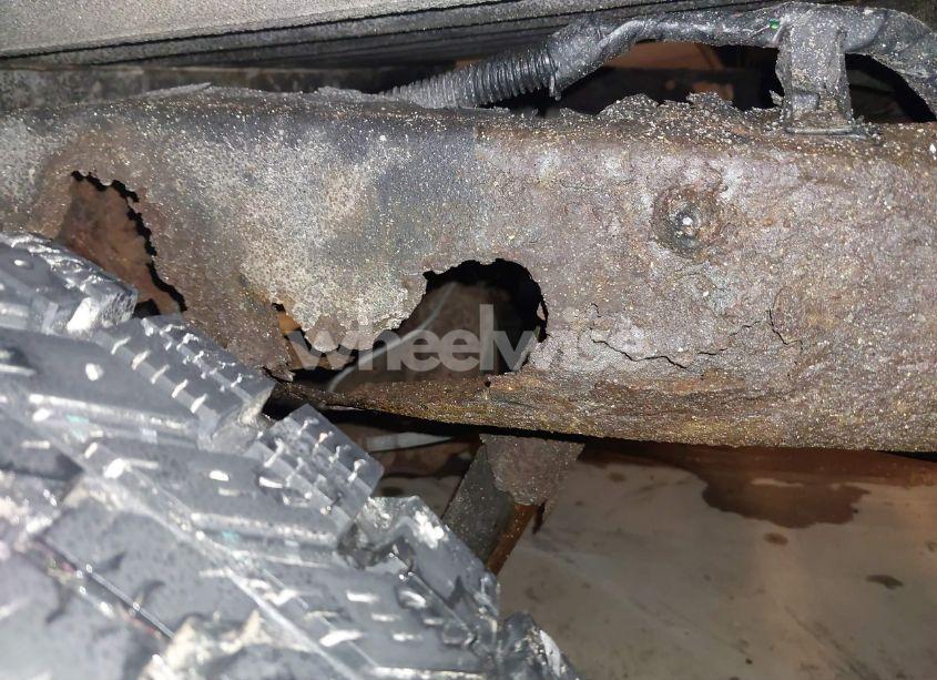 Photo 12 of 1998 Toyota Tacoma (VIN 4TANL42N3WZ133137)