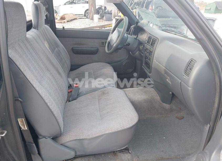Photo 5 of 1997 Toyota Tacoma (VIN 4TANL42N4VZ294000)
