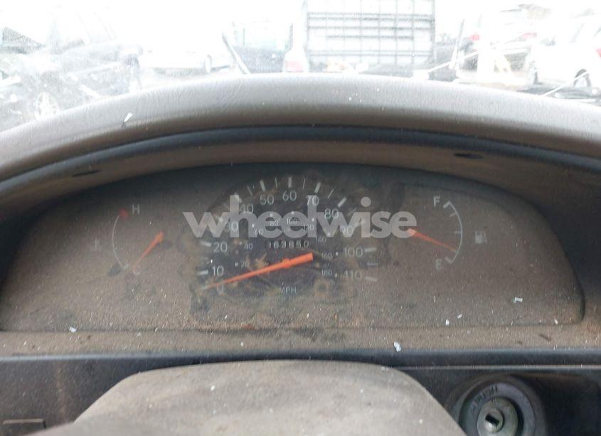 Photo 7 of 1999 Toyota Tacoma (VIN 4TANL42N4XZ400254)