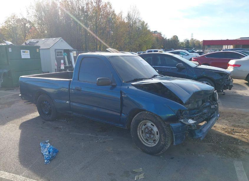 1996 Toyota Tacoma (VIN 4TANL42N5TZ195800) main photo