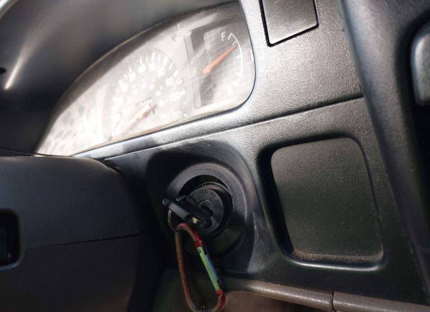 Photo 11 of 1996 Toyota Tacoma (VIN 4TANL42N5TZ195800)