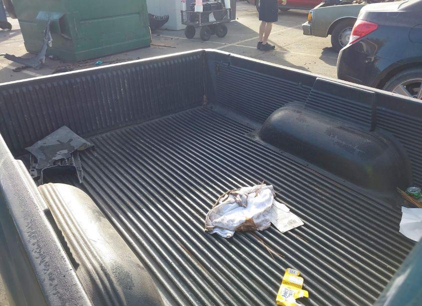 Photo 8 of 1996 Toyota Tacoma (VIN 4TANL42N5TZ195800)