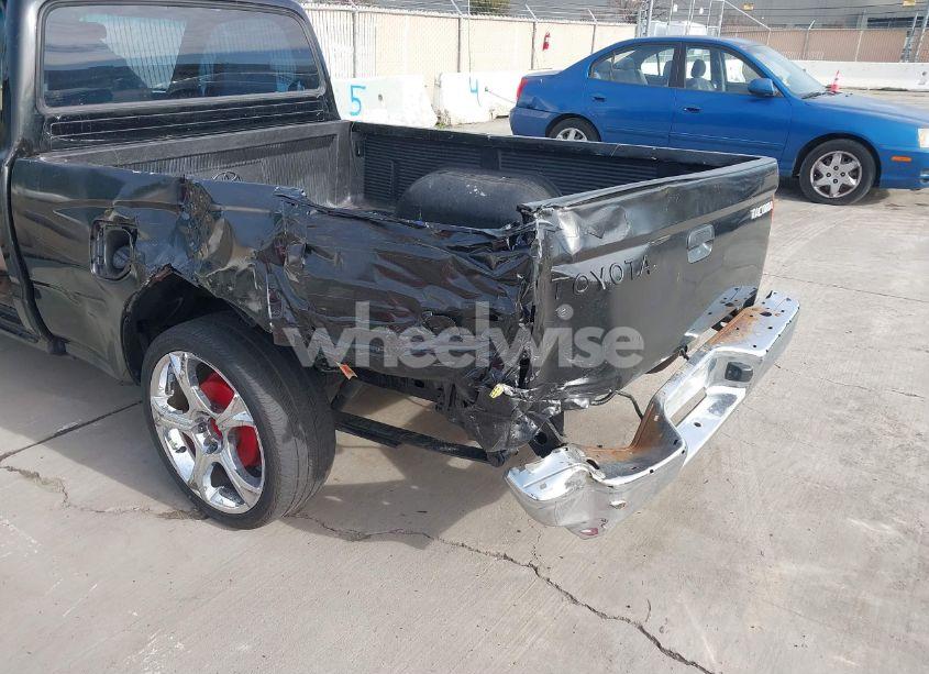 Photo 6 of 1998 Toyota Tacoma (VIN 4TANL42N6WZ067456)