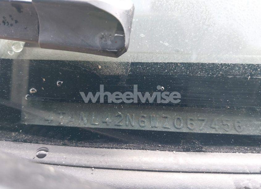 Photo 9 of 1998 Toyota Tacoma (VIN 4TANL42N6WZ067456)