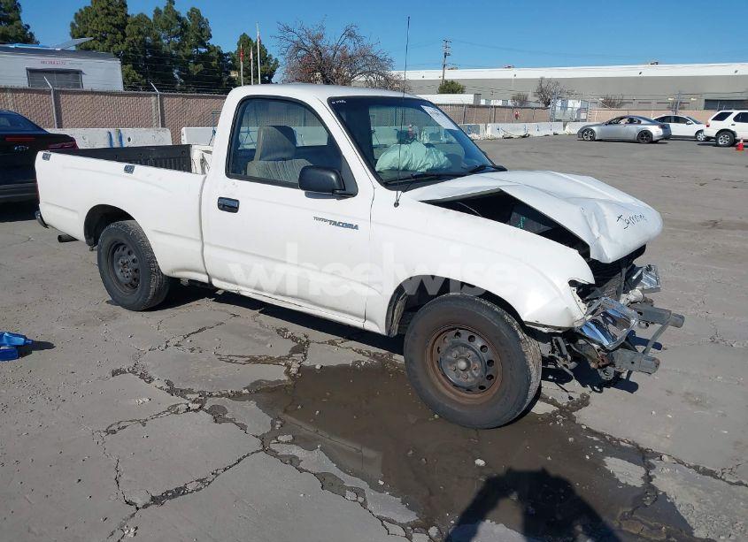 1999 Toyota Tacoma (VIN 4TANL42N6XZ516779) main photo